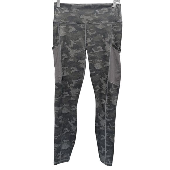 FABLETICS On The Go Powerhold Hi-Waisted Leggings Size Medium - Picture 2 of 3